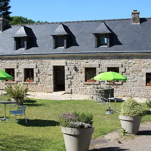 Domaine De Lesvaniel Сasa de vacaciones Landudec